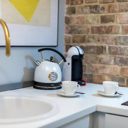 アパート Cichy Zakatek Przy Starym Rynku ポズナン