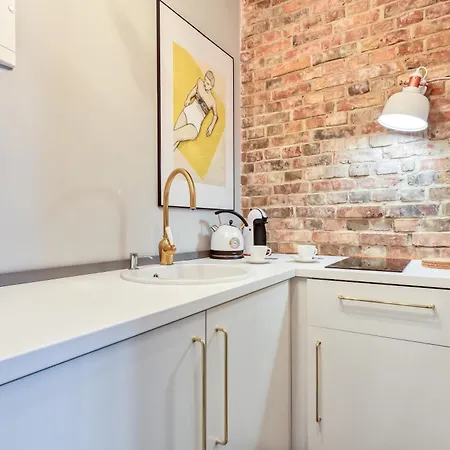 Cichy Zakatek Przy Starym Rynku ポズナン