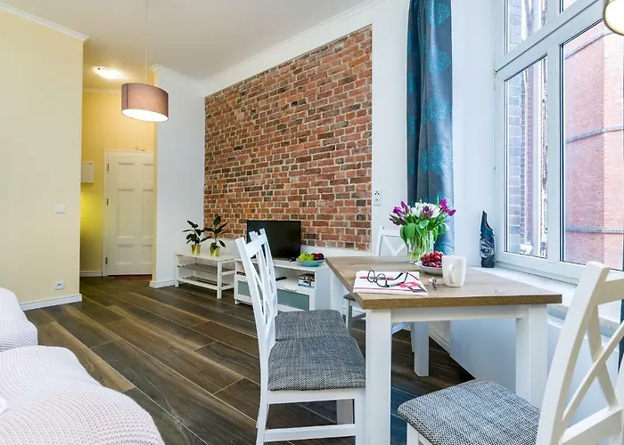 Cichy Zakatek Przy Starym Rynku Апартаменты Познань